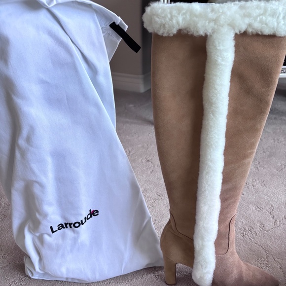 Cindy Hi Faux Fur Boot In Peanut Suede and Natural Shearling -Size 8.5 - Picture 2 of 11